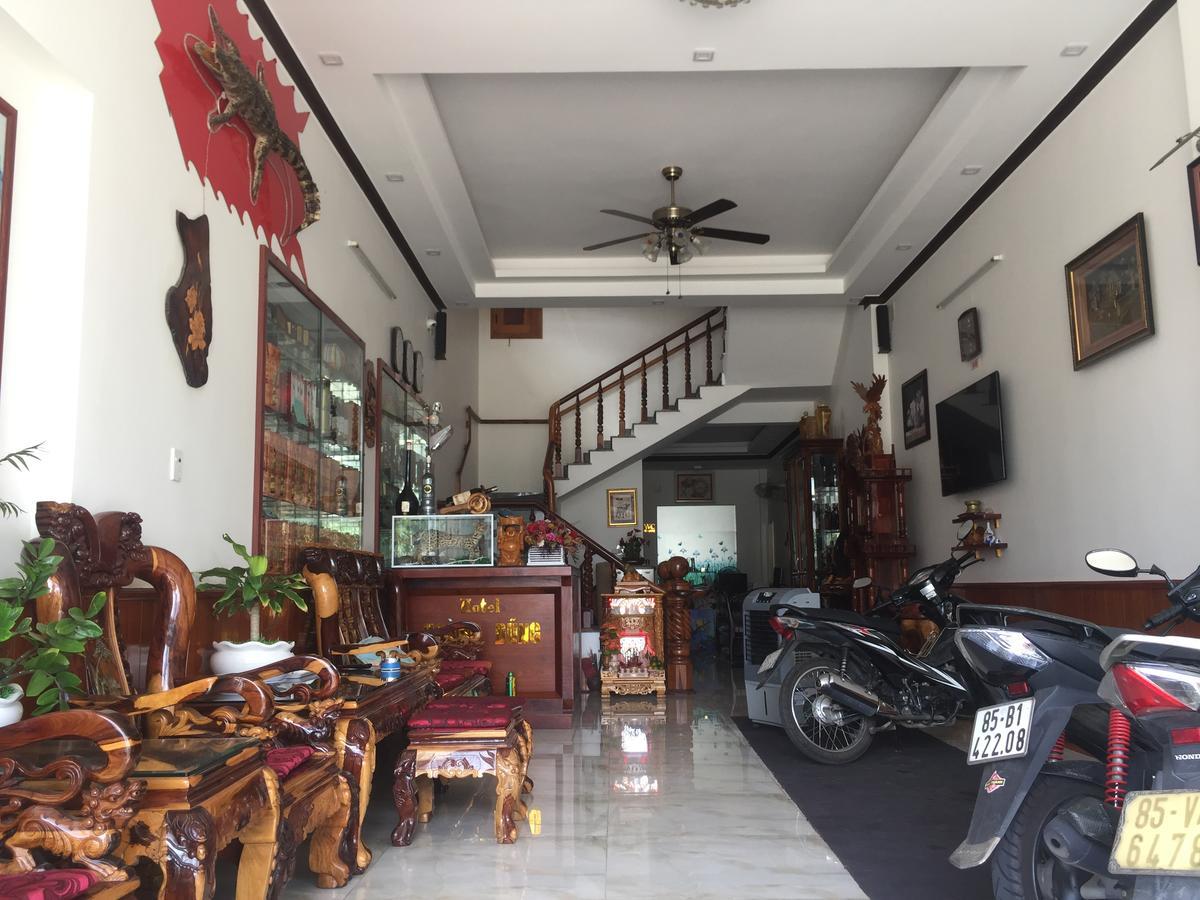 Hotel Hoang Dung Kinh Dinh Kültér fotó