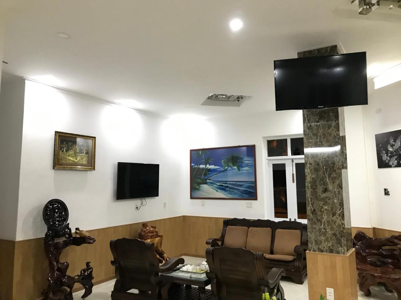 Hotel Hoang Dung Kinh Dinh Kültér fotó