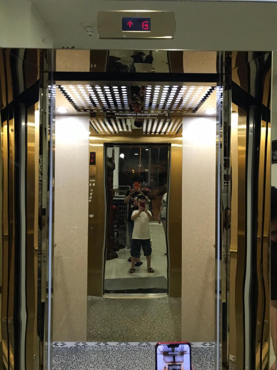 Hotel Hoang Dung Kinh Dinh Kültér fotó
