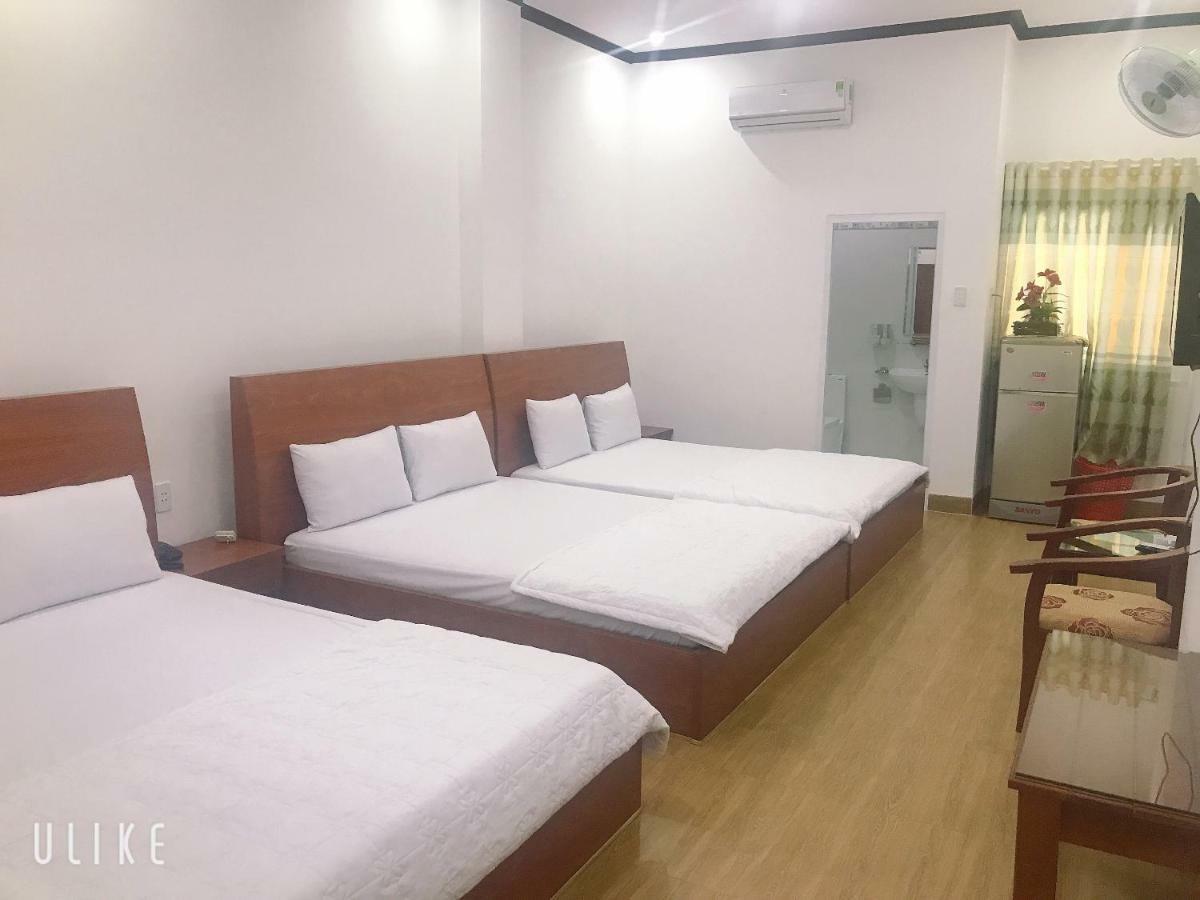 Hotel Hoang Dung Kinh Dinh Kültér fotó